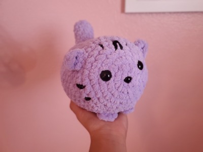 Amigurumi cat loaf