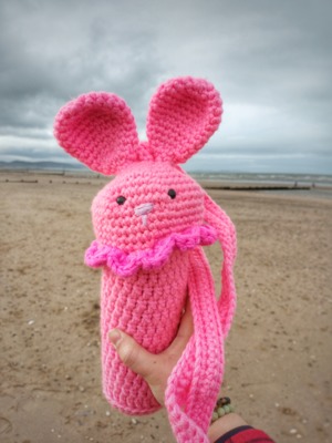 Crochet water bottle holder - Rabbit