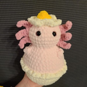 Eggy axolotl