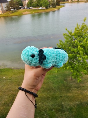 Chubby Crochet Axolotl! (low-sew!)