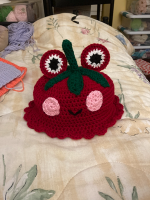 Frog hat crochet strawberry | PATTERN