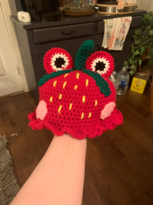 Frog hat crochet strawberry | PATTERN