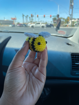 Bella the Bee (Keychain)