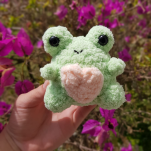 Heart Frog Amigurumi pattern