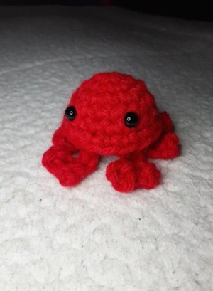 Mini no-sew crab