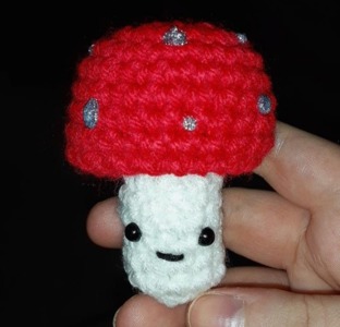 Mini No sew pop up mushroom