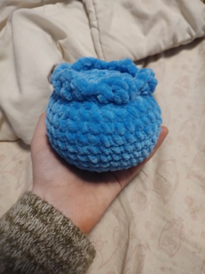 FREE Cute Blueberry plush: Crochet pattern