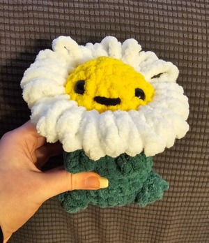 Daisy Buddy No-Sew Crochet Pattern