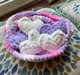 No sew Basket of hearts