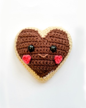 2-in-1 Heart Shaped Pizza and Sugar Cookie NO SEW Amigurumi