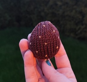 The Ribblr Egg (Knitting)