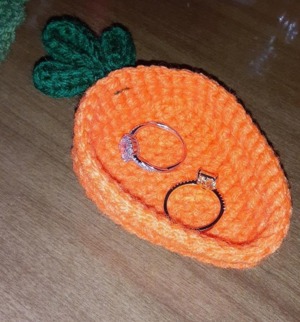 Carrot mini basket