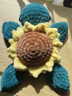 Fiore Turtle with Sunflower