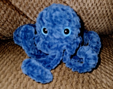 No sew Mini Octo With Frilly Tentacles