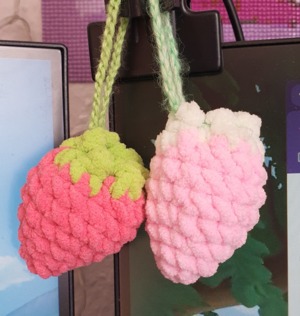 Mini Strawberry Bag