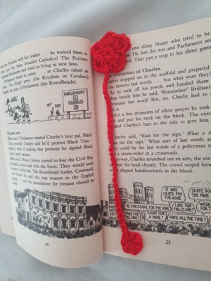 No-sew 10 minute flower bookmark! :)