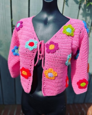 MARTHAS CROP CARDIGAN