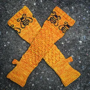 Beehive Mitts