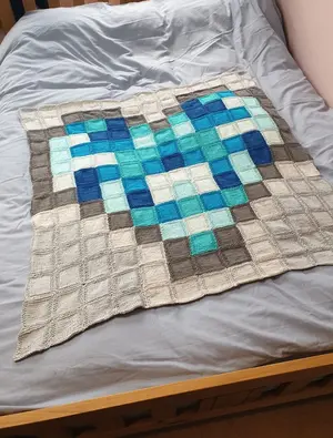 The Heart Cuddle Blanket