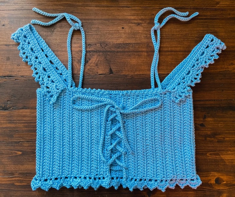 Snowdrop Lace Front Crop Top: Crochet pattern | Ribblr