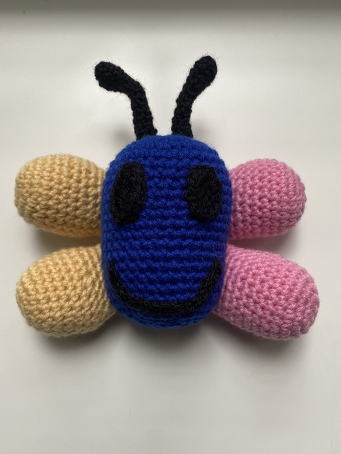 Amigurumi Butterpillar: Crochet pattern