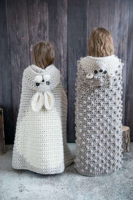 Download Hooded Woodland Hedgehog Blanket: Crochet pattern | Ribblr