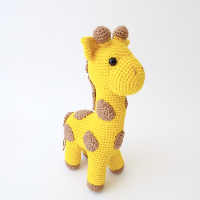 The Giraffe Amigurumi Crochet Pattern