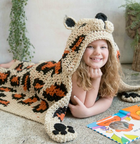 Hooded Leopard Blanket Crochet
