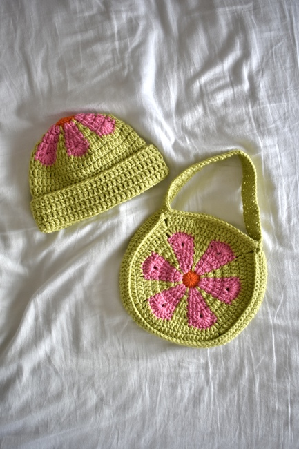 How to crochet Bag, Easy Crochet Mini Flower Bag, Friendly for Beginners