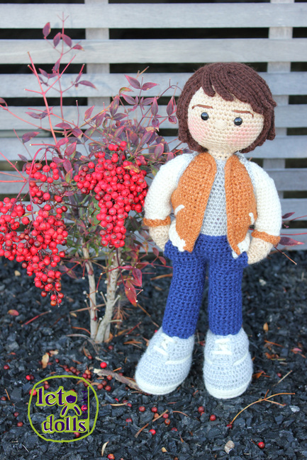 Yves Small Crochet Doll: Crochet pattern