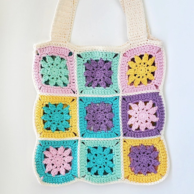 Jamboree Tote Bag: Crochet pattern | Ribblr