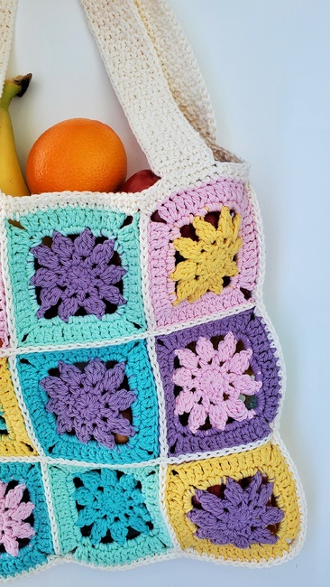 Jamboree Tote Bag: Crochet pattern | Ribblr