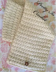 Pretty In Cream Cowl