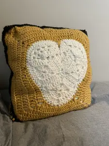 Grannie Square Heart Pillow