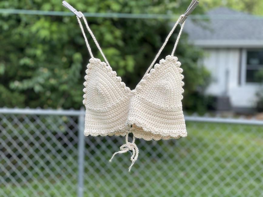 The Amlie Bralette: Crochet pattern