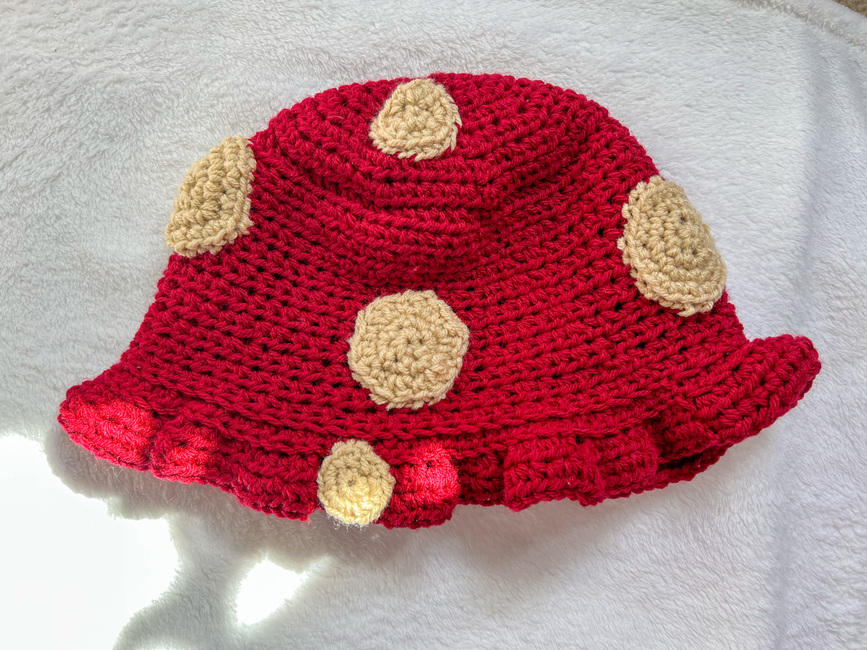 Mushroom Bucket Hat: Crochet pattern | Ribblr