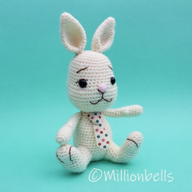 Help with bunny's eyes - Crochet 🧶 - Ribblr community