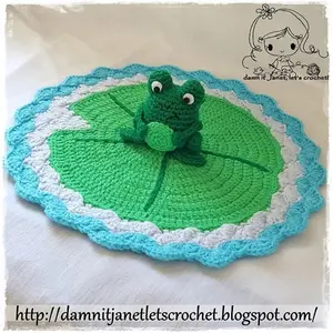 Frog Security Blanket