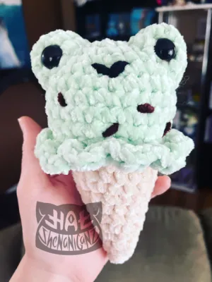 Mint chip froggy ice cream