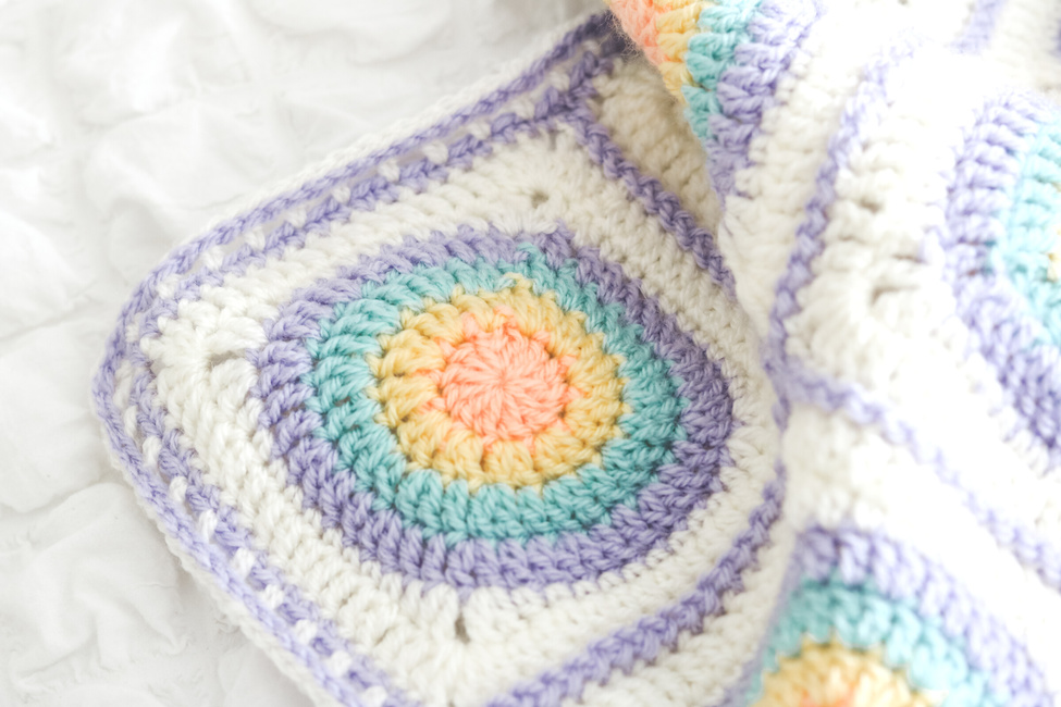 Learn to Crochet a Sunburst Granny Square - Bella Coco Crochet