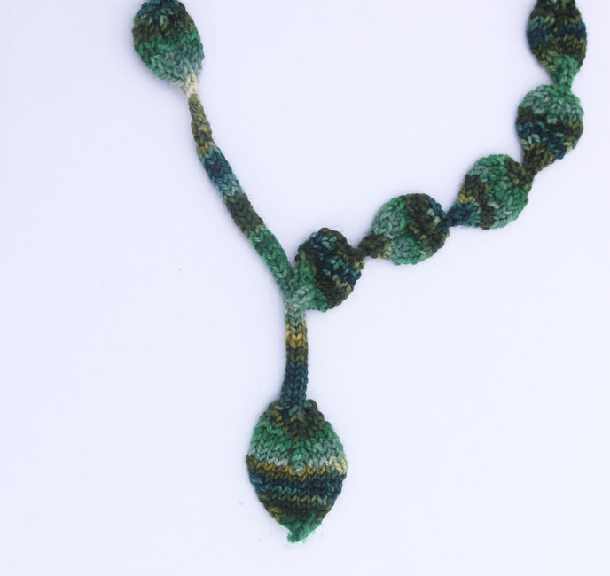 Creme de Menthe Necklace and: Knitting pattern | Ribblr