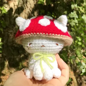 Mushroom kitty crochet pattern