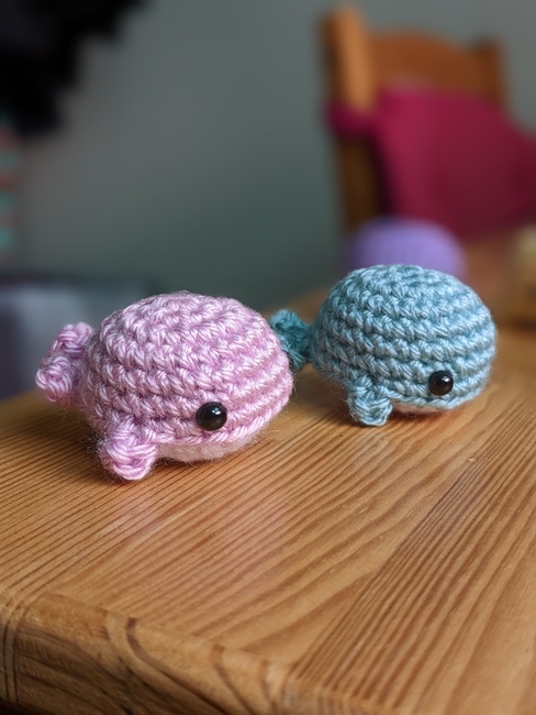 Free Mini Whale Crochet Pattern - Amigurumi Keychain