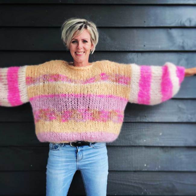 BASIC CHUNKY PULLOVER: Knitting pattern | Ribblr