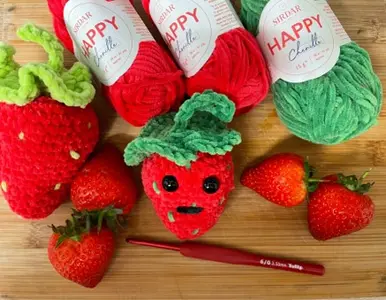 Amigurumi Strawberry