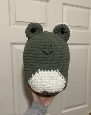 Frog Plushie Crochet Pattern (Inspired by Wendy the Frog Squishmallow)