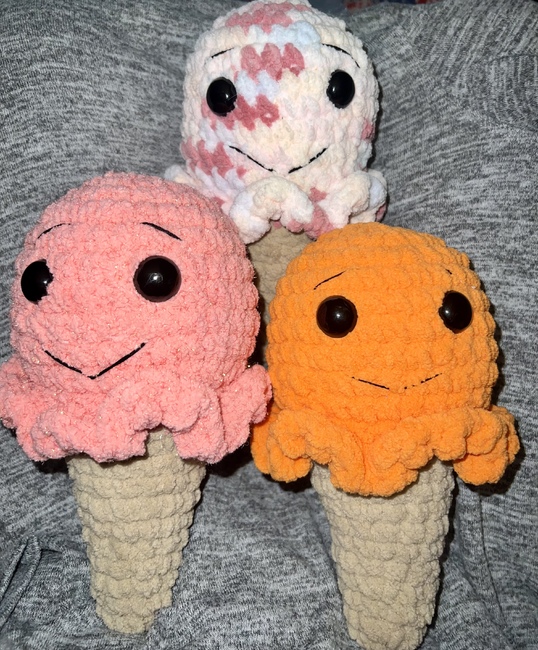 Make-to-Order Adorable Kawaii Crochet Ice Cream Cone Plushie – Happy  Vanilla Crochet