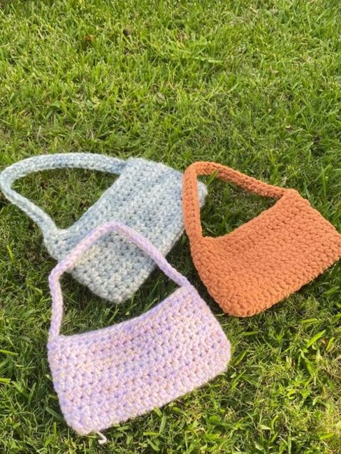 Cloud Nine Chunky Shoulder Bag: Crochet pattern | Ribblr