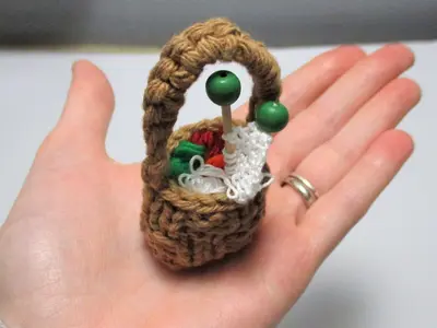 Mini Knitting Basket Ornament