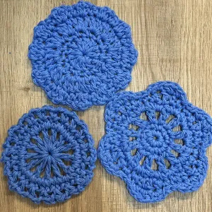 Floral Spoke Coaster Set Pattern